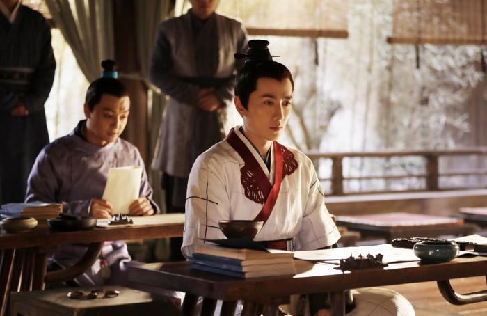 《知否知否》收视率破1.4,朱一龙换新头像,网友:心疼齐衡