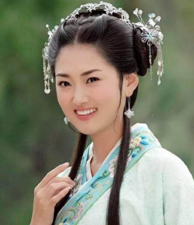 《天仙配》张巧嘴近照曝光,颜值出众零绯闻,无奈出道多年却不火