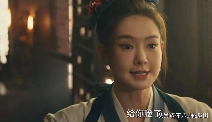 刚开播就排名第一,张若昀又出“王炸”剧,看完4集我会追到底