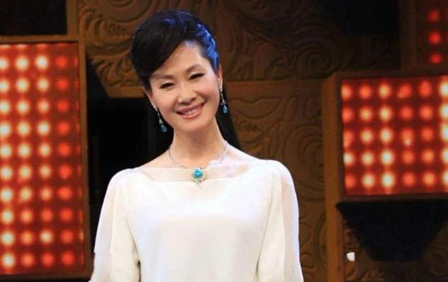 张迈的个人资料简介(就这样改写了她的结局)(15)