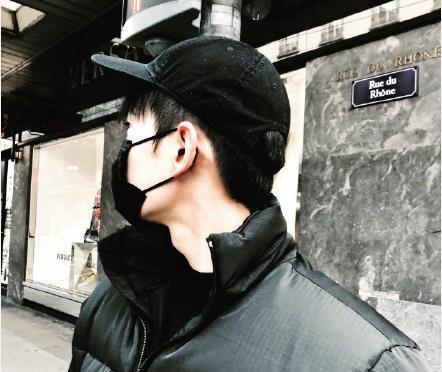 杨洋发微博只有六个字,网友却哭笑不得 而工作人员很无奈