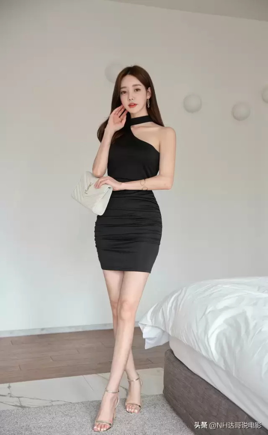 韩国性感美女孙允珠:长腿包裙,身材凹凸有致,性感十足!