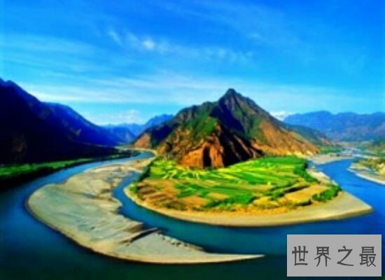 中国最长的河流——长江 以其丰富的资源养育着一代代的人们