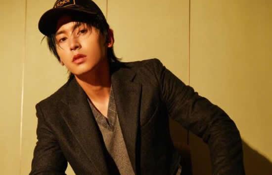 娱乐张哲瀚个人资料简介 张哲瀚演的古装剧 1