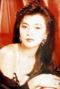 小龙女陈玉莲的多彩爱情历程,以及她曾交往过的男女伙伴