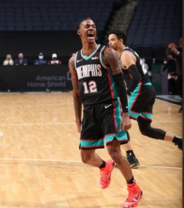 ​莫兰特复出17分灰熊力克76人取4连胜