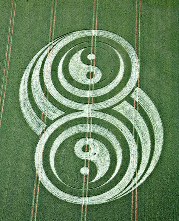 那些神秘的麦田怪圈