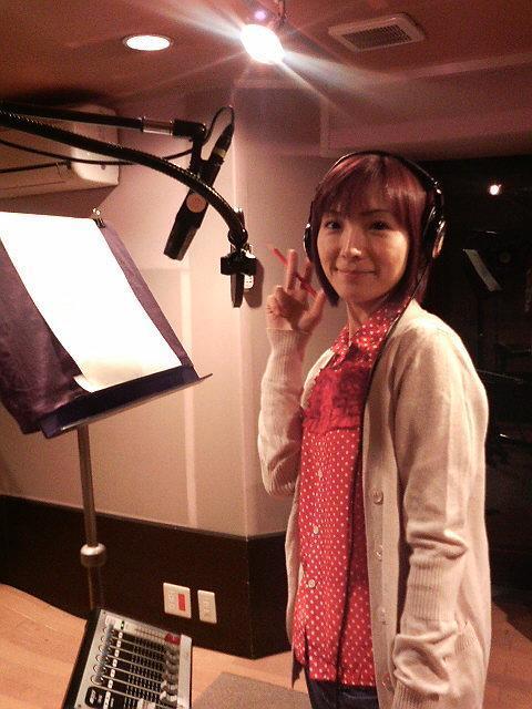 折笠富美子个人资料写真作品