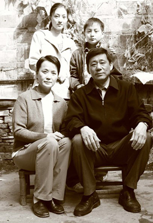 王丽坤个人资料年龄多大 王丽坤家世背景