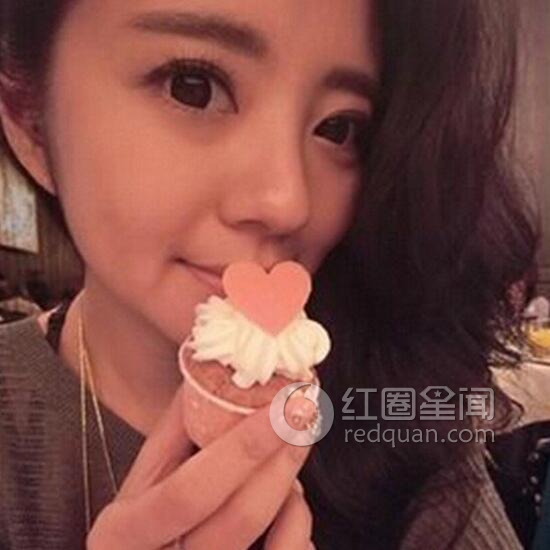 安以轩为什么美脚趾 安以轩男朋友是谁