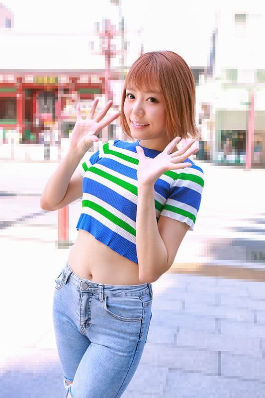 浜崎真绪个人资料写真作品