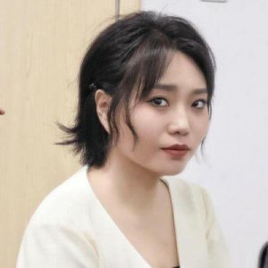 吴亦凡李雪琴追星梗:低成本追星传奇