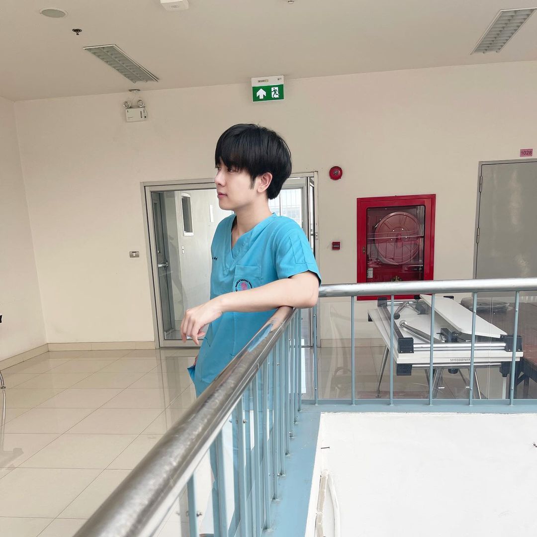 汪始慧个人资料写真作品