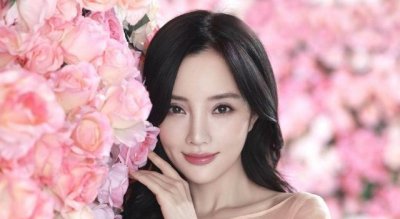 李小璐与贾乃亮的情感之路:从相识到分开,是一步步走到如今的?