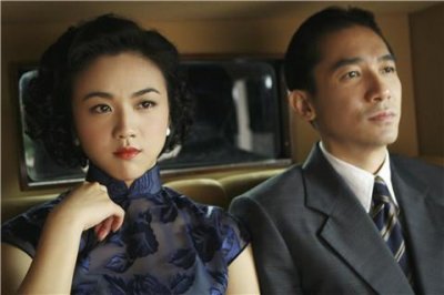 哄女朋友开心的话,一句话让她笑起来