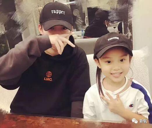 李小璐被卓伟拍到跟PG one过夜,却跟贾乃亮说自己做头发去了…