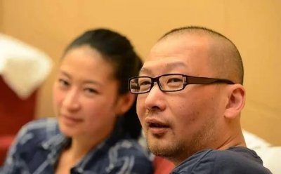 丁昱彤个人资料简介(丁昱彤自曝梁静把她强行关到了精神病院)