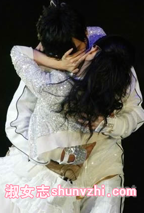 罗志祥蔡依林激吻 罗志祥蔡依林激吻