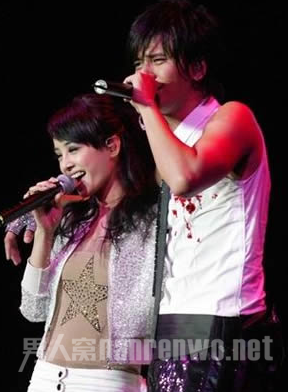 罗志祥蔡依林亲密 罗志祥蔡依林亲密