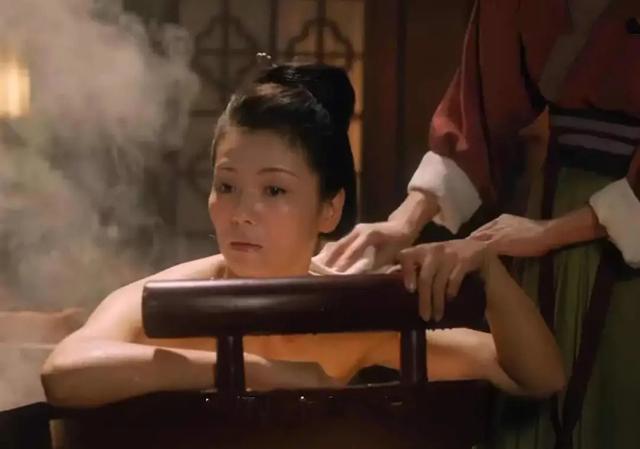 刘涛个人资料(43岁刘涛翻车启示:少妇别“装嫩”演少女)