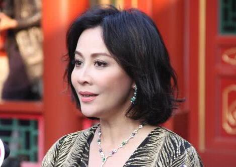 刘嘉玲被绑架事件真相受辱照片是真的吗?为什么被绑架被谁绑架的