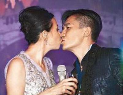 刘嘉玲被绑架事件真相受辱照片是真的吗?为什么被绑架被谁绑架的