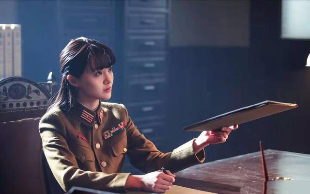 郑爽官方公布的新剧 郑爽遭新剧出品方起诉(14)