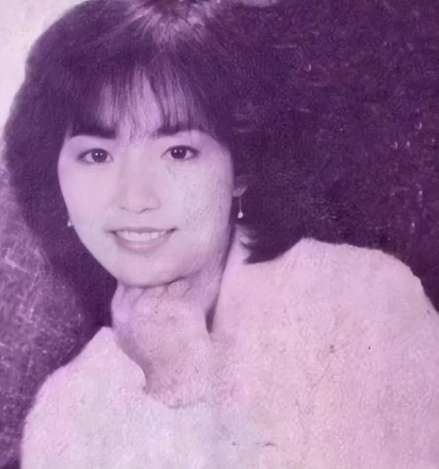 苑琼丹电视剧(苑琼丹三次向男友求婚被拒)