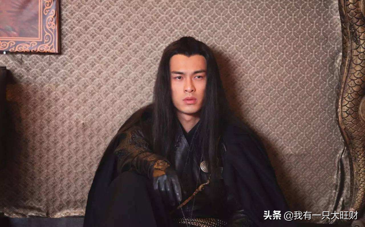 倾世皇妃讲述的什么内容(倾世皇妃剧情介绍大概)