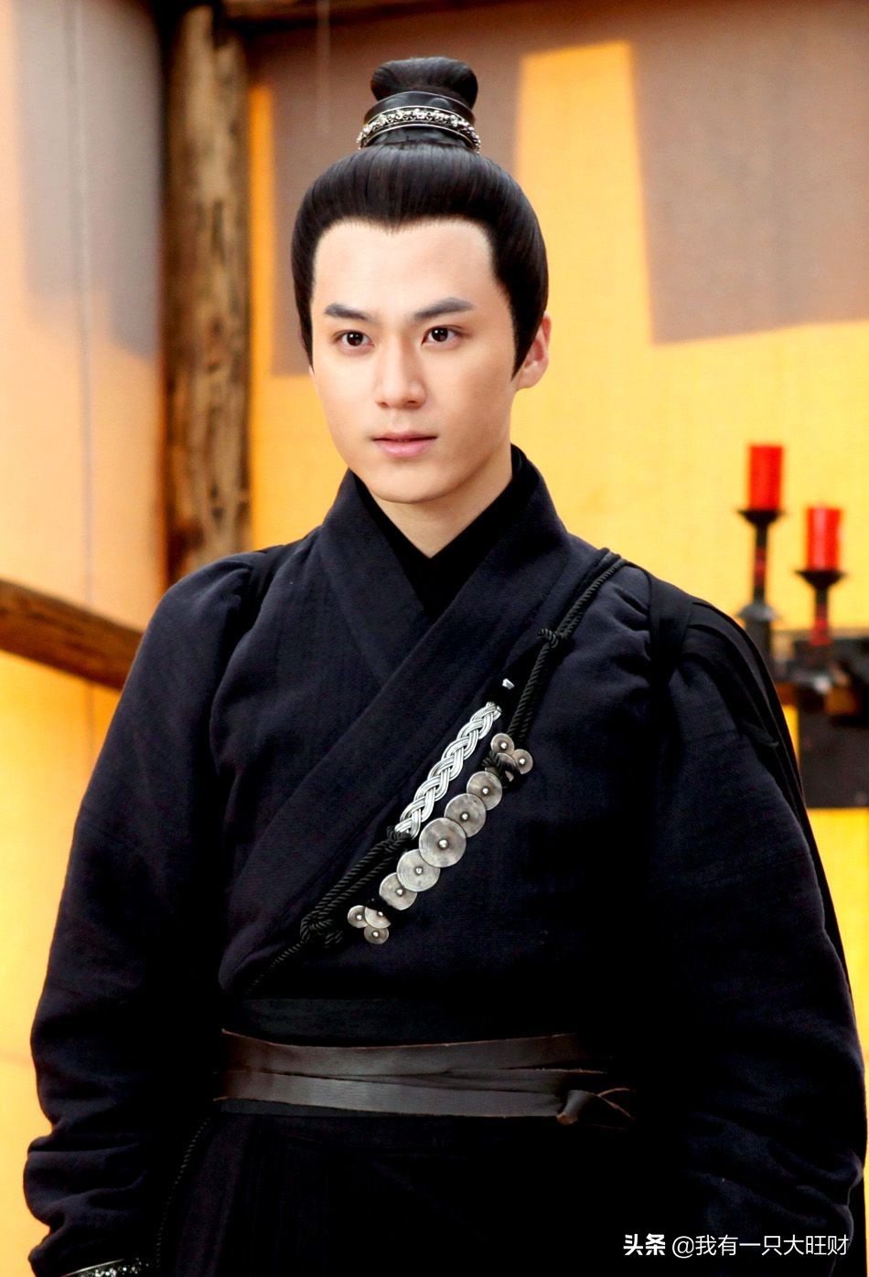 倾世皇妃讲述的什么内容(倾世皇妃剧情介绍大概)