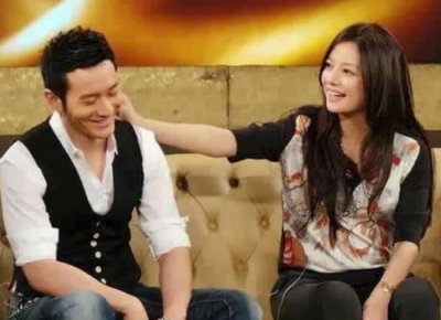 ​黄晓明追赵薇（黄晓明当年追赵薇为何被拒）