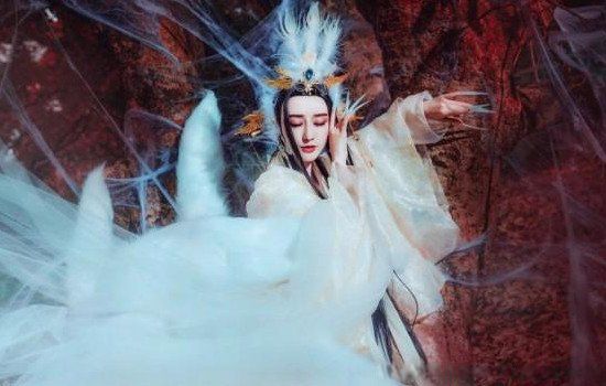 范冰冰养狐仙是什么意思 养九尾狐反噬的证据