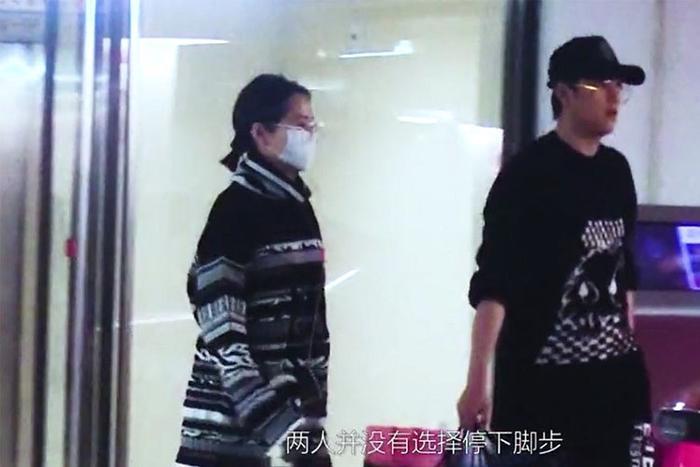 张靓颖新男友意外曝光,是和前夫结婚时的伴郎,网友:都是缘份!