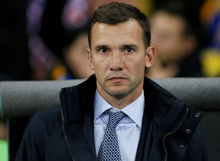 乌克兰核弹头舍普琴科和现在的卡瓦尼、本泽马水平差不多吗?