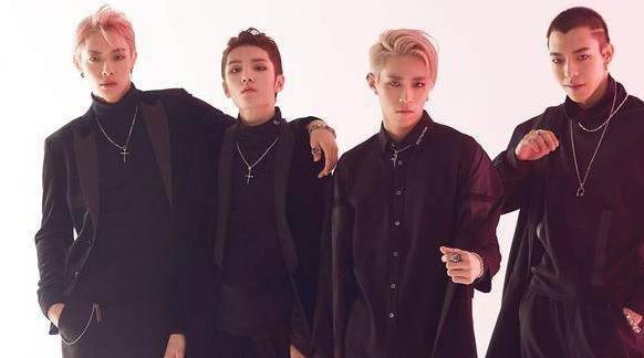 坤音四子现身直播,疑借机送2位新人出道,共同参加《以团之名》