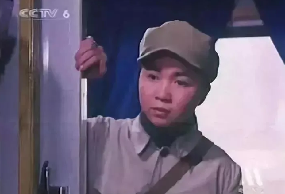 蔡明个人资料简介及老公(蔡明:老公用100封情书追到手,相爱37年,找儿媳妇成了她的心病)