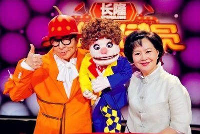 鞠萍的个人资料简介(鞠萍:离婚后独自带娃,二婚嫁给普通人杨硕,如今幸福吗