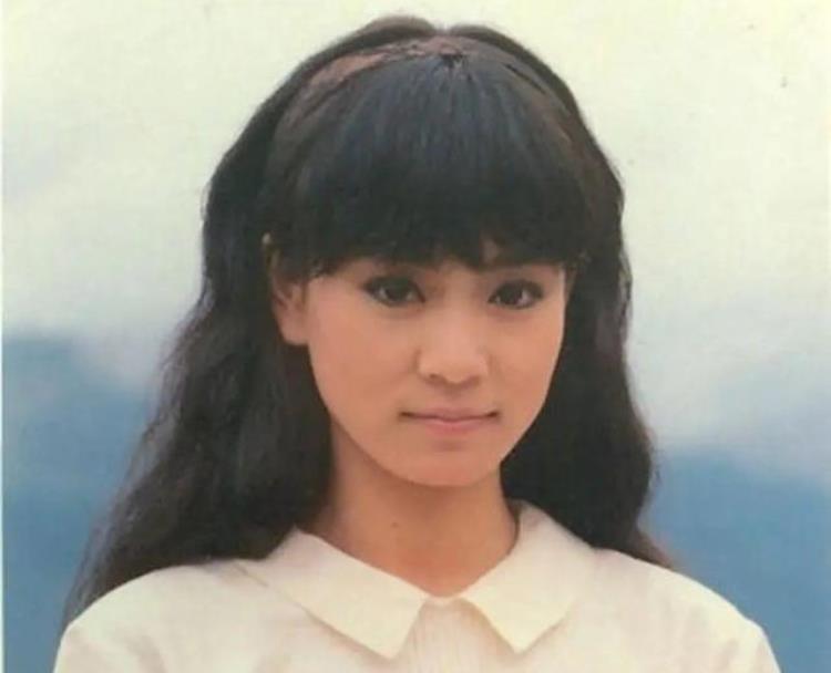 一辈子不生育的女明星「6位不生子的女星有人为事业放弃怀孕有人因流产终身不孕」