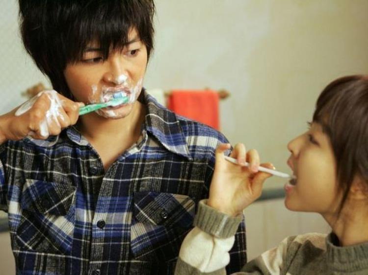 宋仲基狼少年韩国评论,宋仲基电影大全