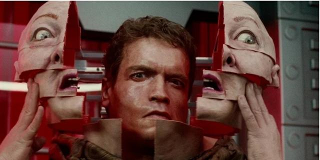 好莱坞史诗级震撼科幻大片(十部娱乐性十足的好莱坞科幻经典大片)(15)