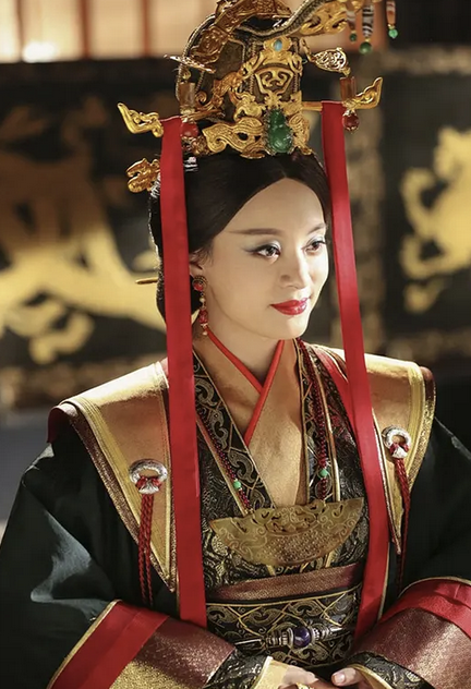 “电视剧女王”孙俪的完美人生,和她生命中深爱的一个男人