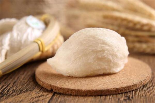 生活燕窝多钱一斤,正宗燕窝一斤的价格一万元左右 2