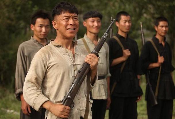 黄渤拍电影的所有（黄渤拍摄第一部电影时）(15)