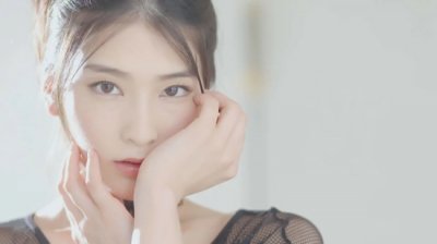 首部中文作品女主角本庄铃美图合集,不用艺名的强者!