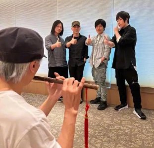 ​周星驰最近的动态引起了网友的热议，引起网友热议