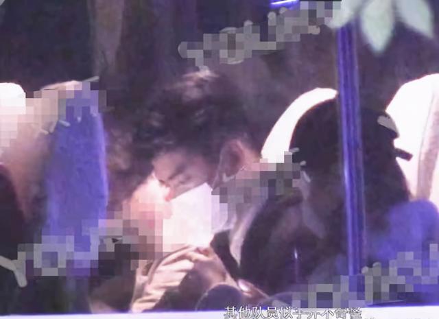 何泓姗34岁生日(34岁何泓姗疑似恋情曝光)(5)