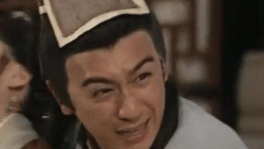 他是金庸笔下最残忍的父亲，毁了女儿的幸福，还把女儿活埋了