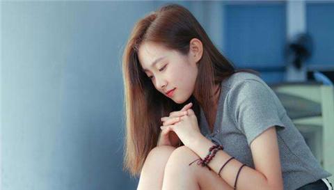 如何哄开心吵架的女朋友?