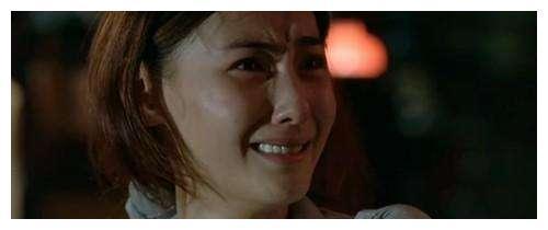 “眼罩门”中最让人羡慕的女星，如今和老公恩爱如初