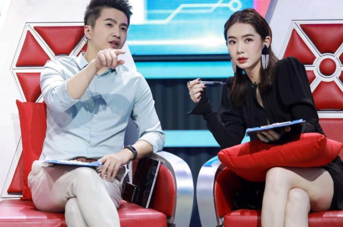 他放弃国外优厚待遇，回国做了北大教授，因《最强大脑》走红网络